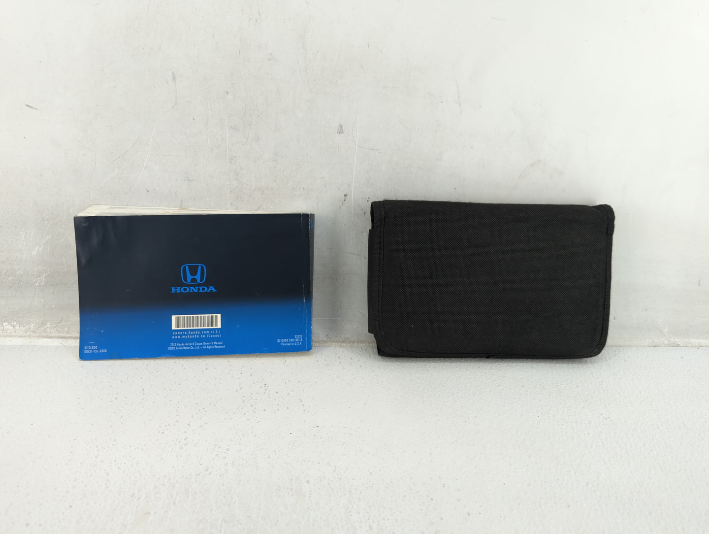 2013 Honda Accord Owners Manual Book Guide P/N:00X31-T3L-6000 OEM Used Auto Parts - Oemusedautoparts1.com