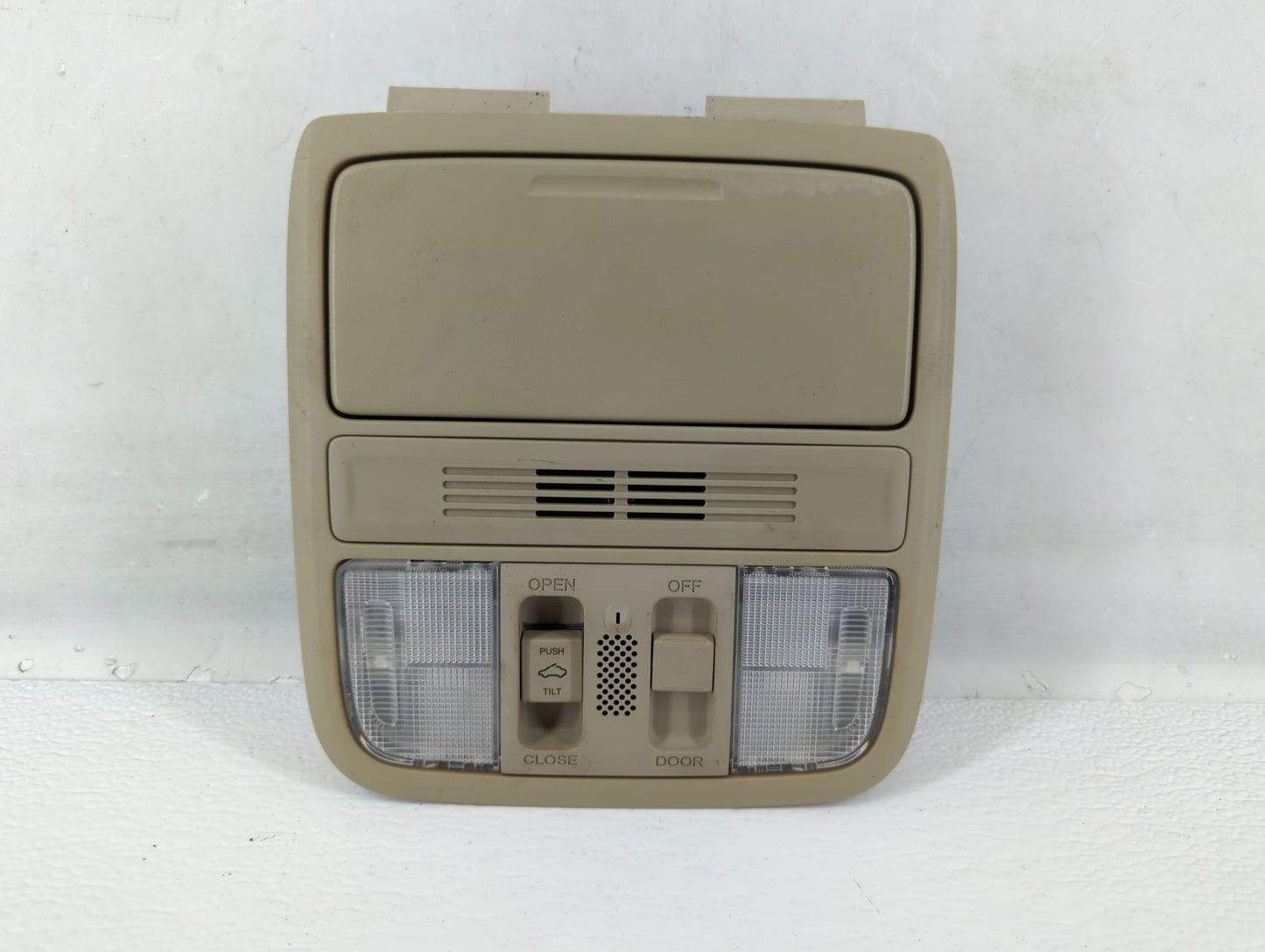 2013 Honda Accord Overhead Roof Console 574189 - Oemusedautoparts1.com