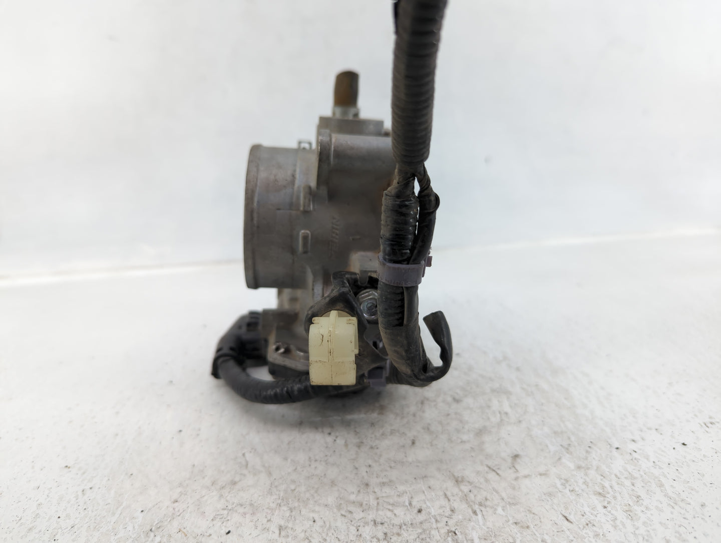 2013-2017 Honda Accord Throttle Body P/N:U38490053291 Fits Fits 2013 2014 2015 2016 2017 2018 2019 2020 2021 2022 OEM Used A