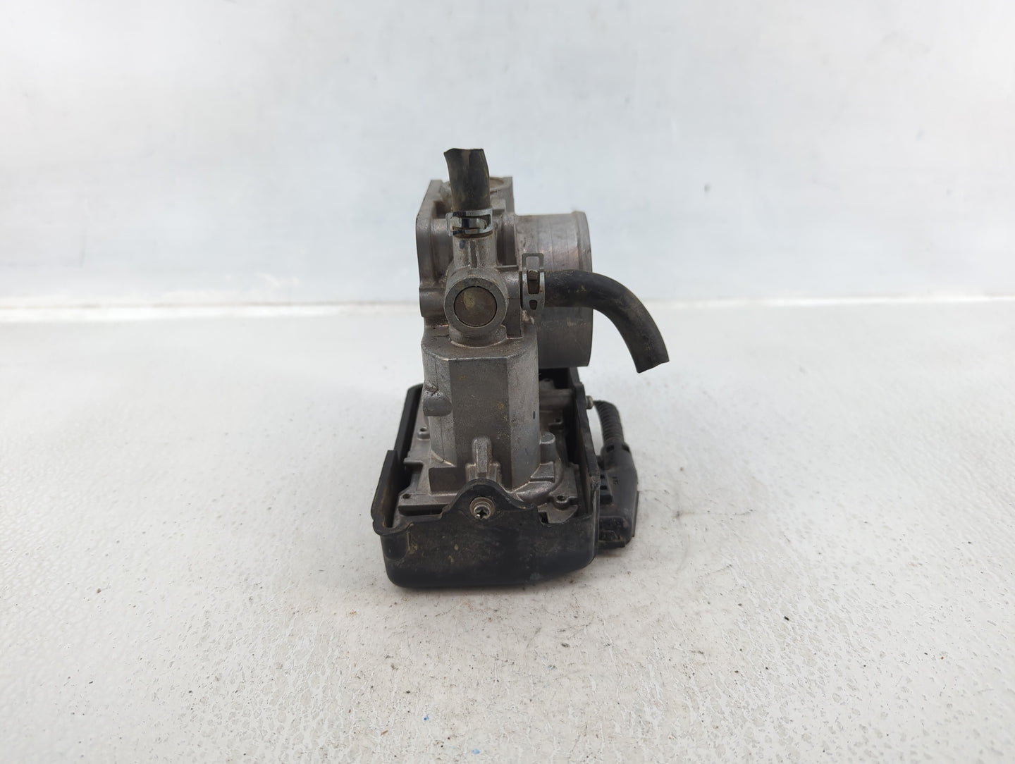 2013-2017 Honda Accord Throttle Body Fits Fits 2013 2014 2015 2016 2017 2018 2019 2020 2021 2022 OEM Used Auto Parts - Oemus