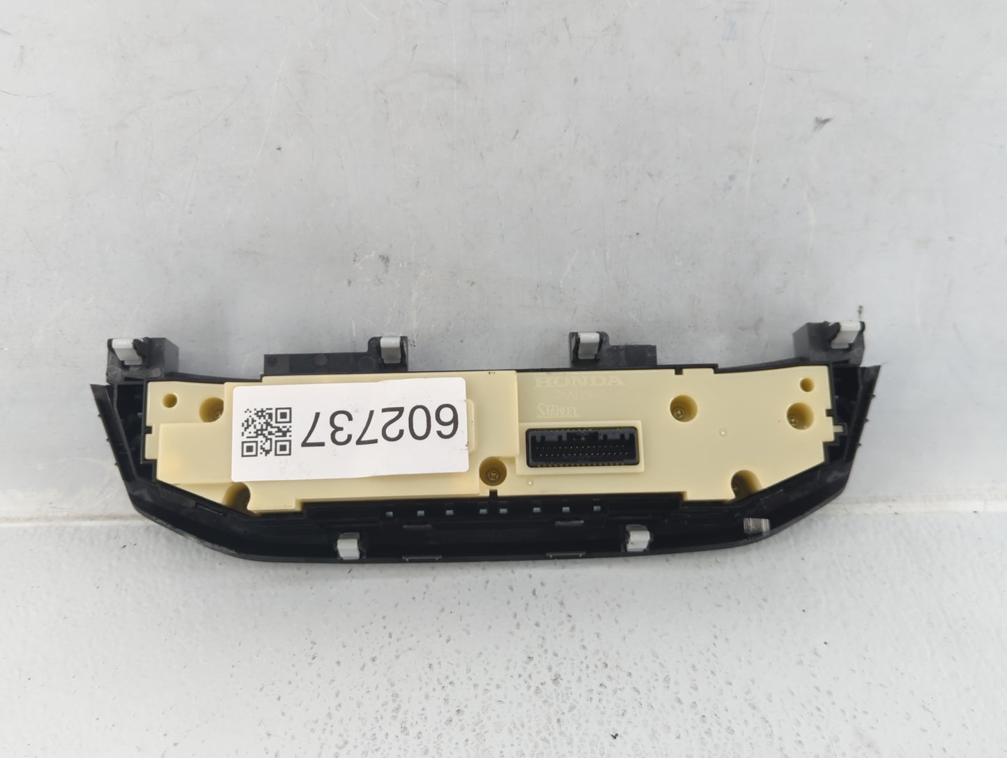 2013-2015 Honda Accord Climate Control Module Temperature AC/Heater Replacement P/N:CD08A 79600 T2F A611 M1 Fits OEM Used Au