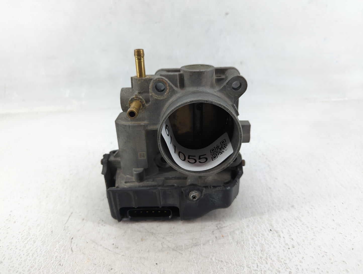 2013-2017 Honda Accord Throttle Body P/N:U38493036071 Fits Fits 2013 2014 2015 2016 2017 2018 2019 2020 2021 2022 OEM Used A