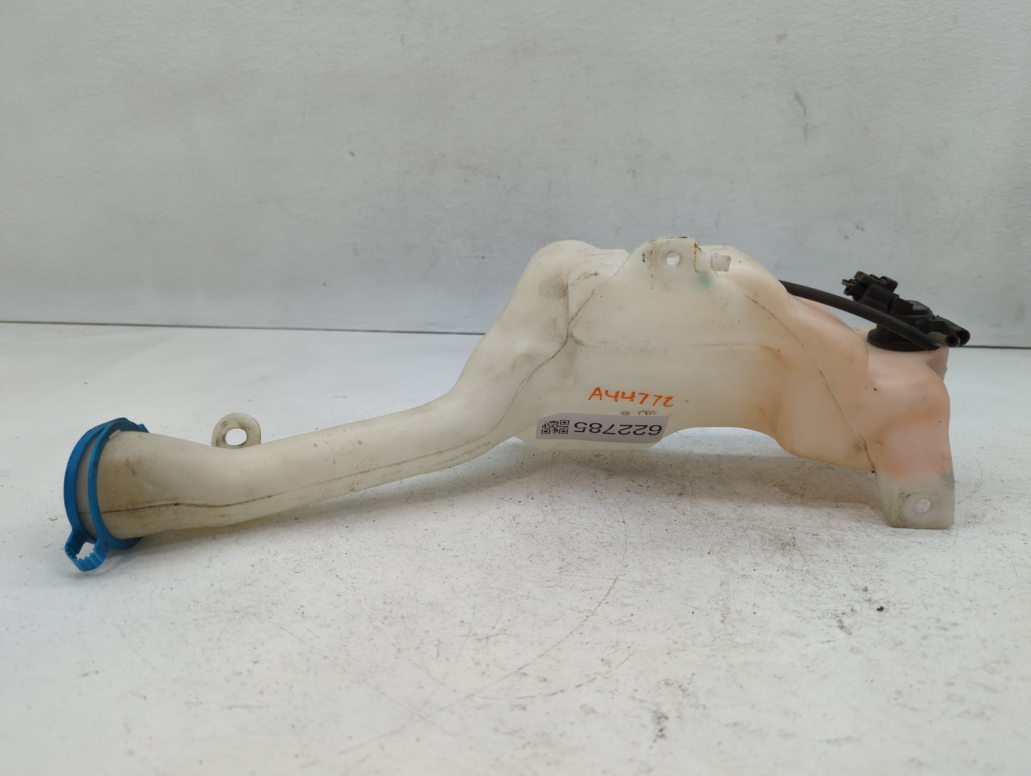 2013-2017 Honda Accord Windshield Washer Fluid Reservoir Bottle 622785 - Oemusedautoparts1.com