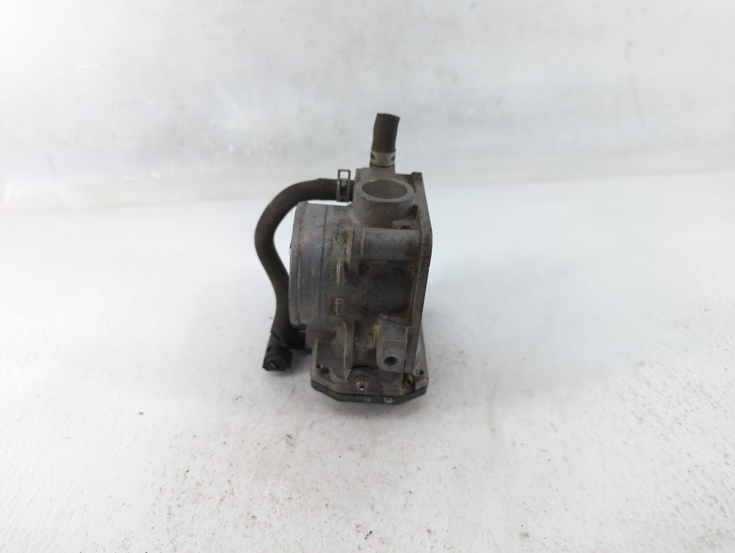 2013-2017 Honda Accord Throttle Body P/N:3024996 Fits Fits 2013 2014 2015 2016 2017 2018 2019 2020 2021 2022 OEM Used Auto P
