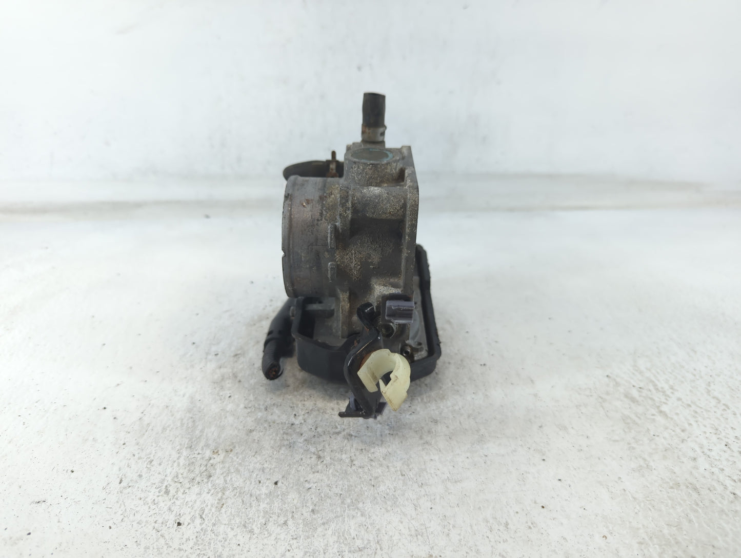2013-2017 Honda Accord Throttle Body P/N:3MF4A Fits Fits 2013 2014 2015 2016 2017 2018 2019 2020 2021 2022 OEM Used Auto Par