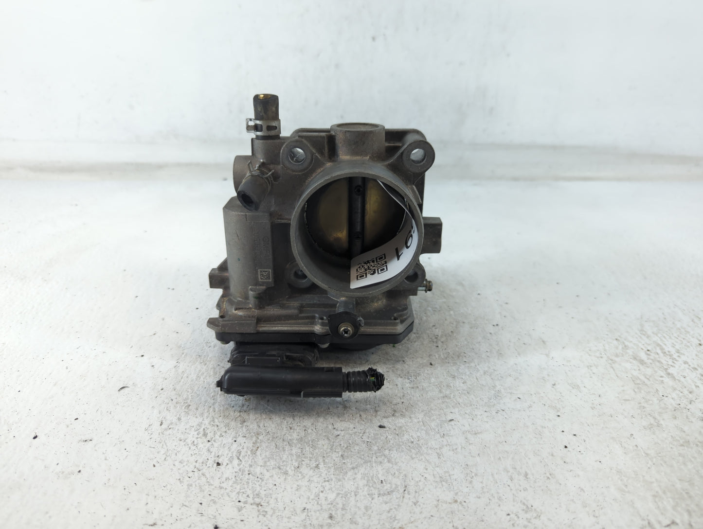 2013-2017 Honda Accord Throttle Body P/N:GMF4A Fits Fits 2013 2014 2015 2016 2017 2018 2019 2020 2021 2022 OEM Used Auto Par