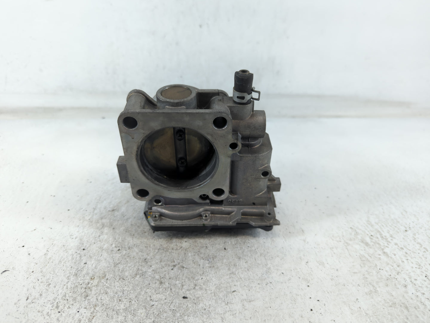 2013-2017 Honda Accord Throttle Body P/N:GMF4A Fits Fits 2013 2014 2015 2016 2017 2018 2019 2020 2021 2022 OEM Used Auto Par