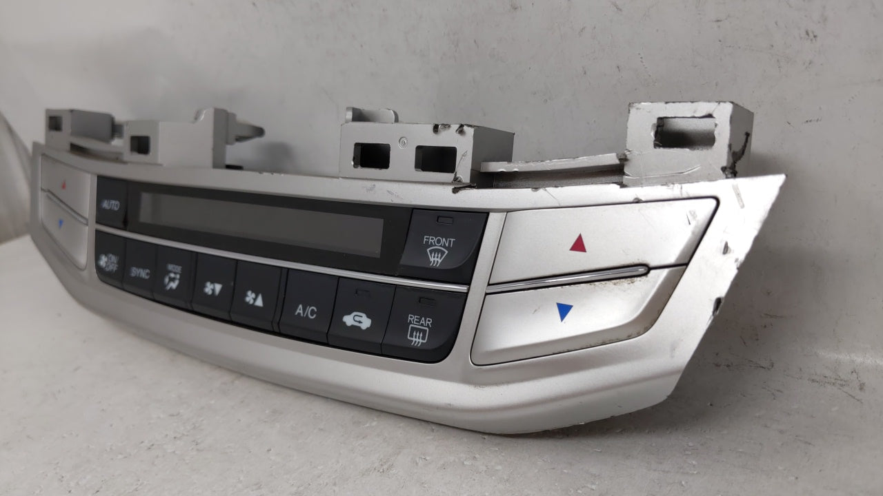2013-2015 Honda Accord Climate Control Module Temperature AC/Heater Replacement P/N:NH869L Fits Fits 2013 2014 2015 OEM Used