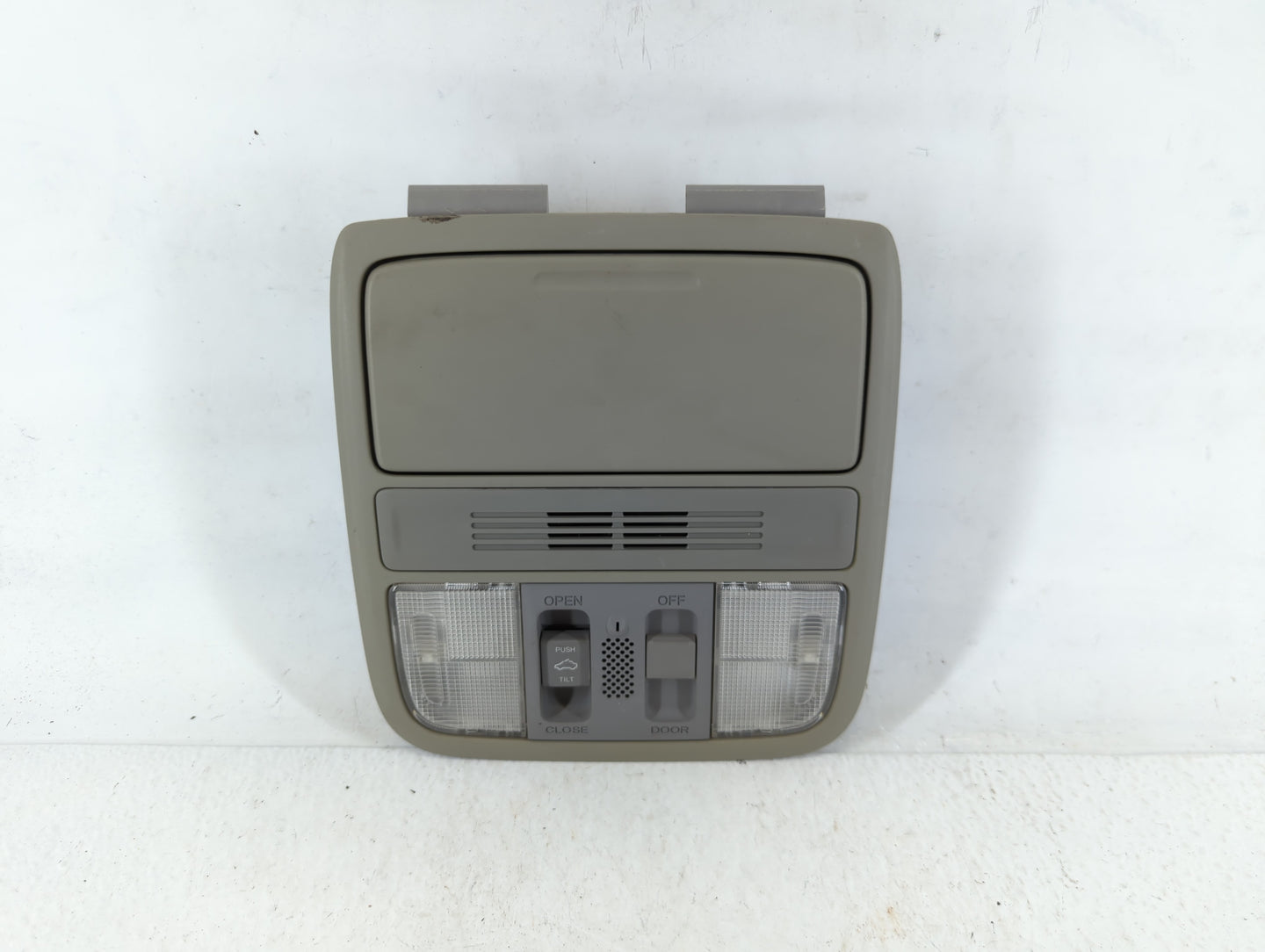 2013 Honda Accord Overhead Roof Console 707072 - Oemusedautoparts1.com