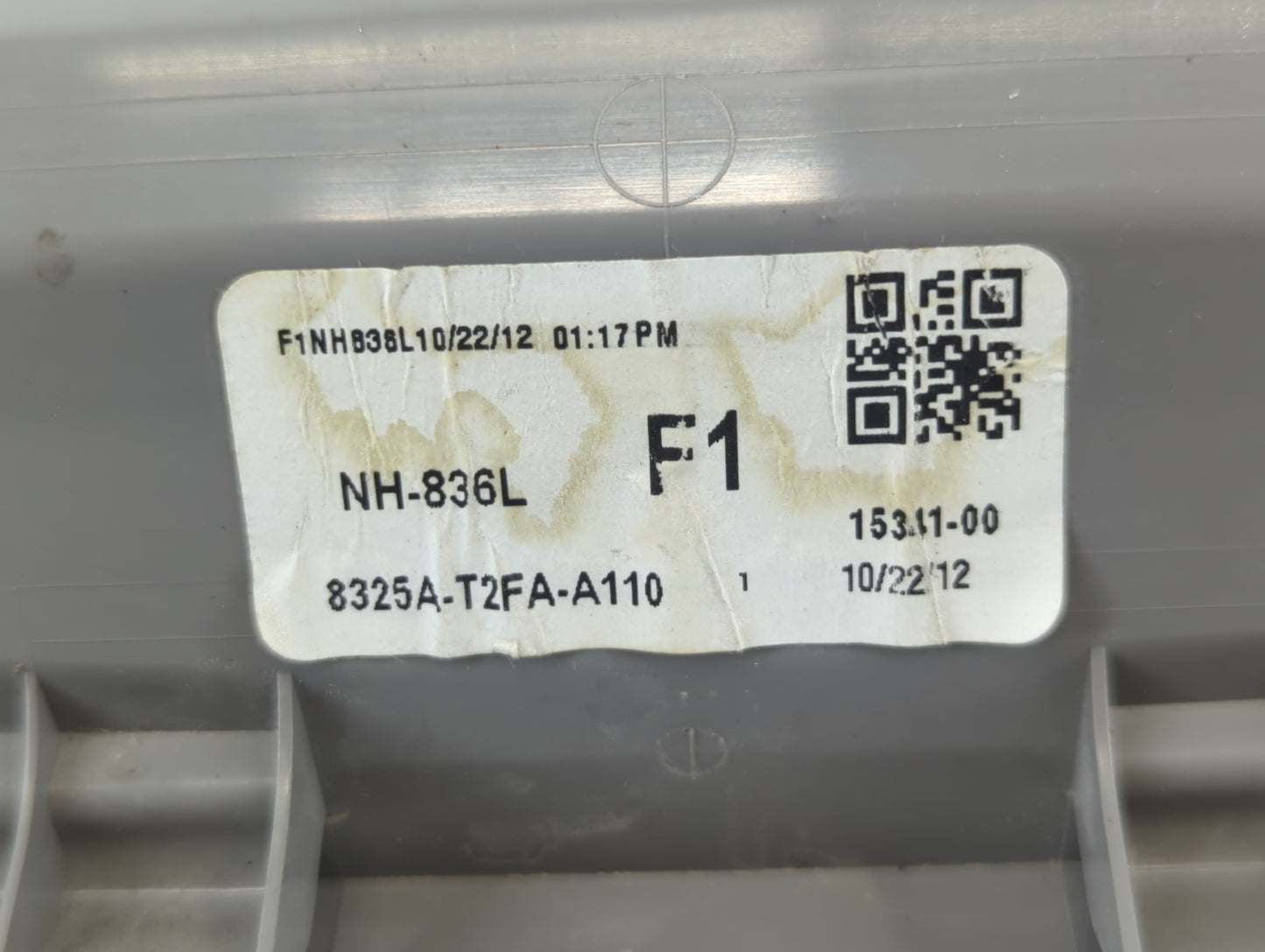 2013 Honda Accord Overhead Roof Console 707072 - Oemusedautoparts1.com