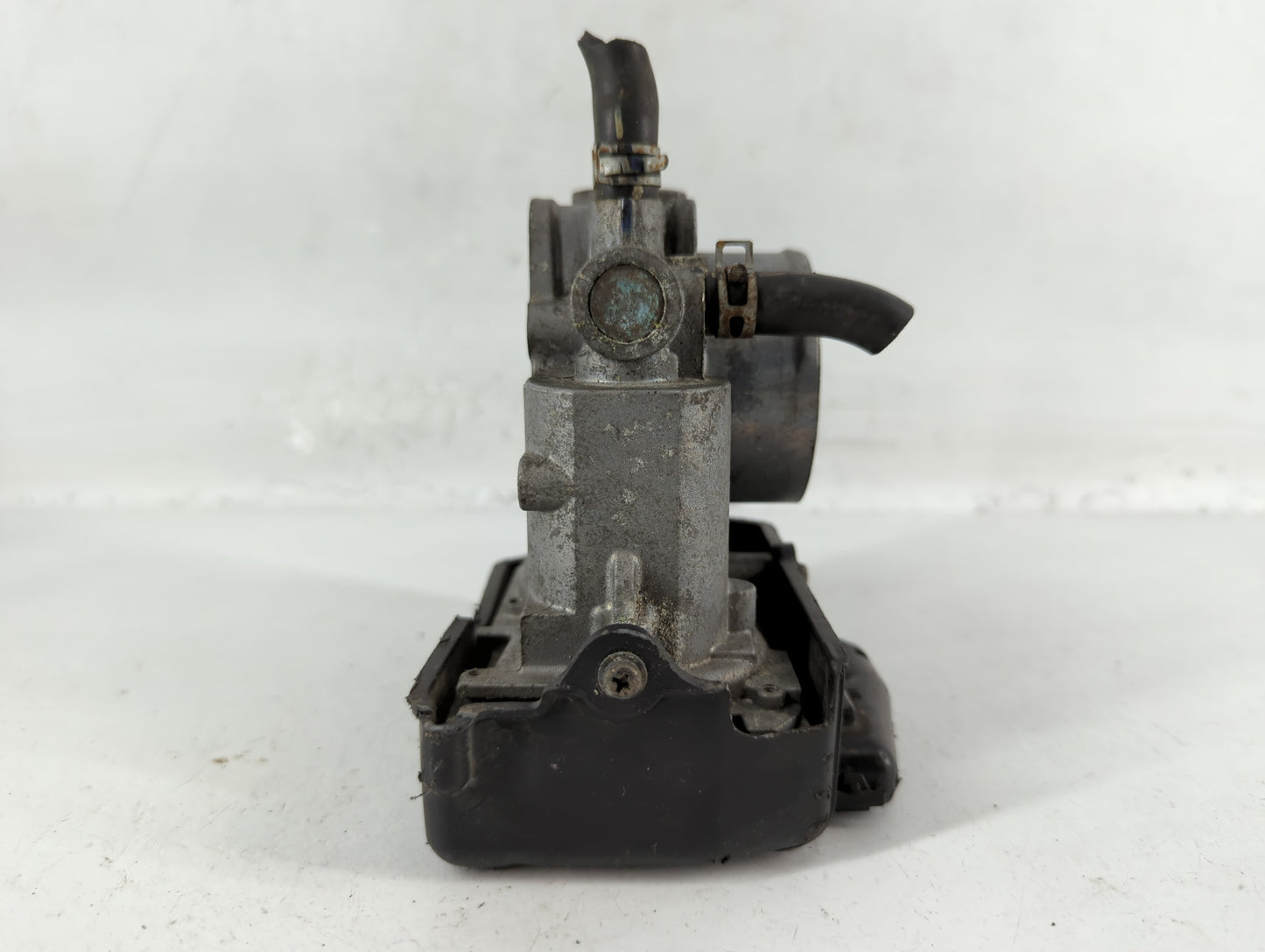2013-2017 Honda Accord Throttle Body P/N:U88493004419 Fits Fits 2013 2014 2015 2016 2017 2018 2019 2020 2021 2022 OEM Used A