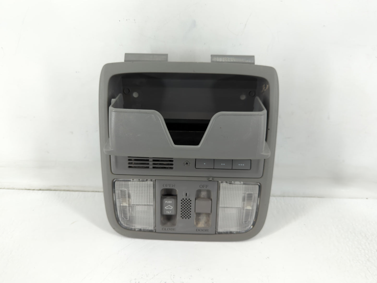 2013 Honda Accord Overhead Roof Console 761938 - Oemusedautoparts1.com