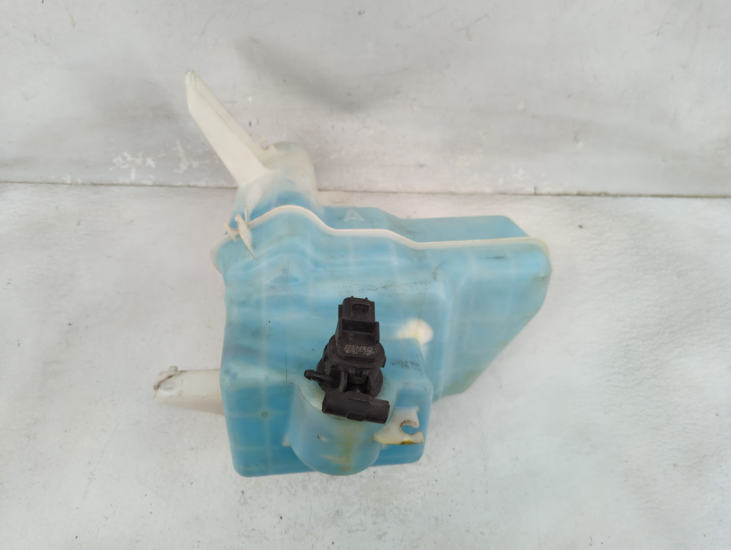 2012-2015 Honda Civic Windshield Washer Fluid Reservoir Bottle 1296960 - Oemusedautoparts1.com