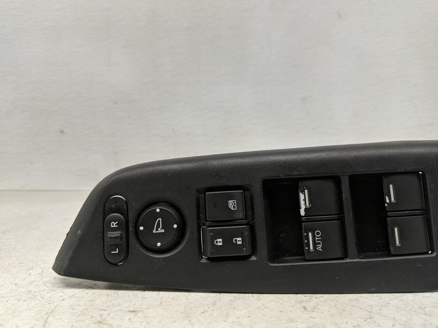2013 Honda Civic Master Power Window Switch Replacement Driver Side Left P/N:35750-TR0-A21 Fits OEM Used Auto Parts - Oemuse