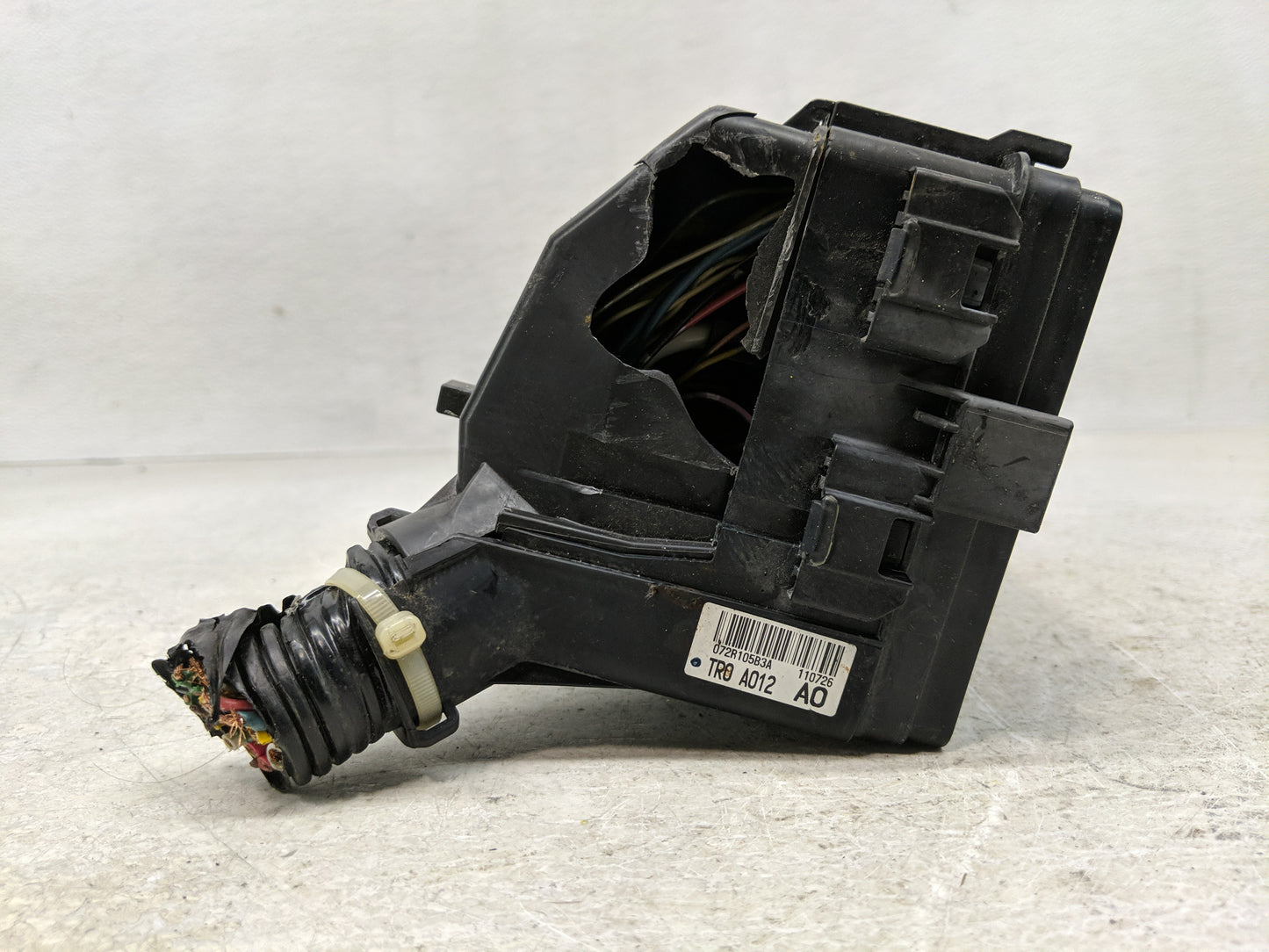 2012-2015 Honda Civic Fusebox Fuse Box Panel Relay Module P/N:TR0 A012 Fits Fits 2012 2013 2014 2015 OEM Used Auto Parts - O