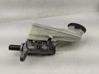 compare product 2016-2020 Honda Civic Brake Master Cylinder 1312766