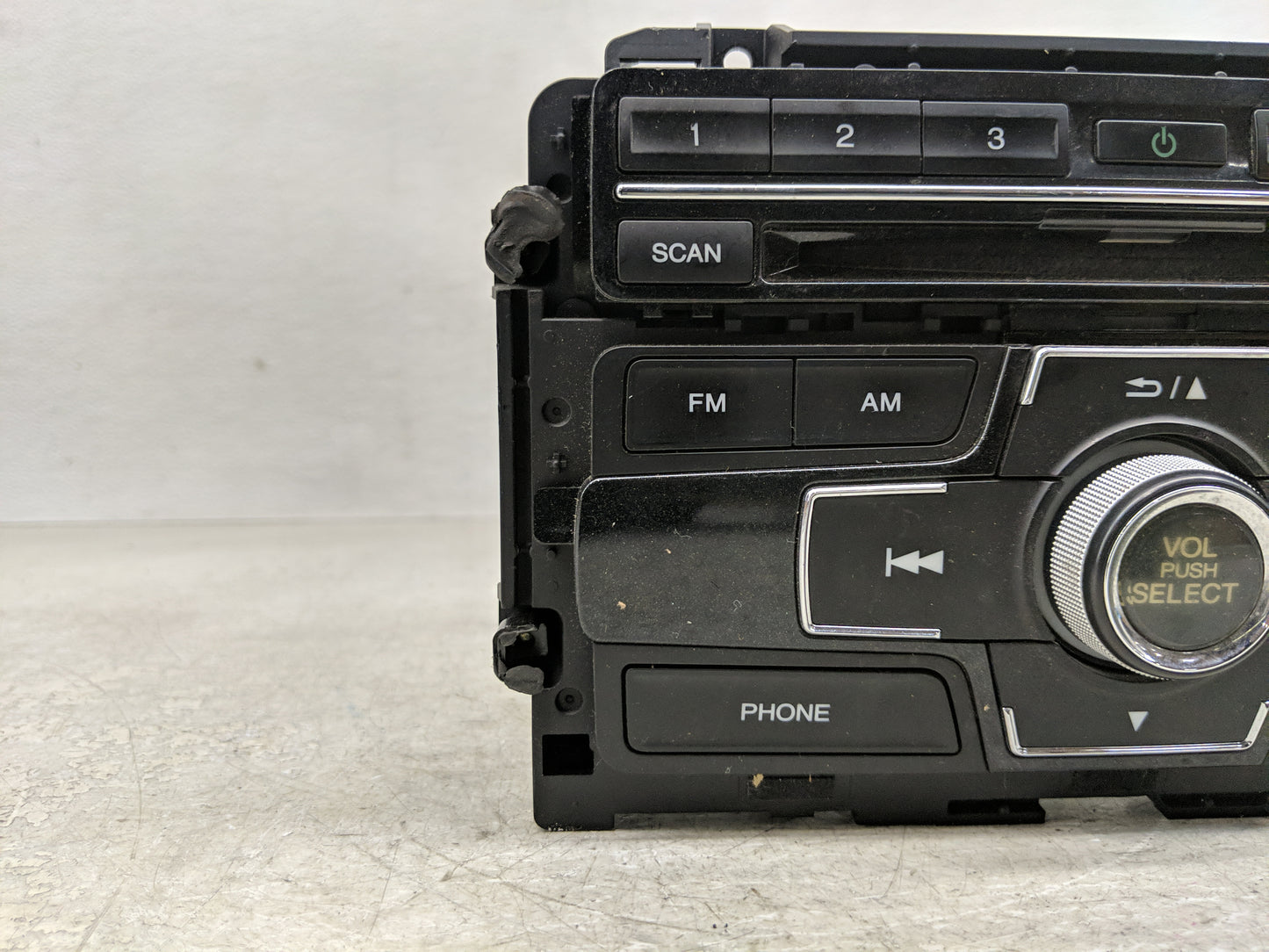2013-2015 Honda Civic Radio AM FM Cd Player Receiver Replacement P/N:39100-TR3-A314-M1 Fits Fits 2013 2014 2015 OEM Used Aut