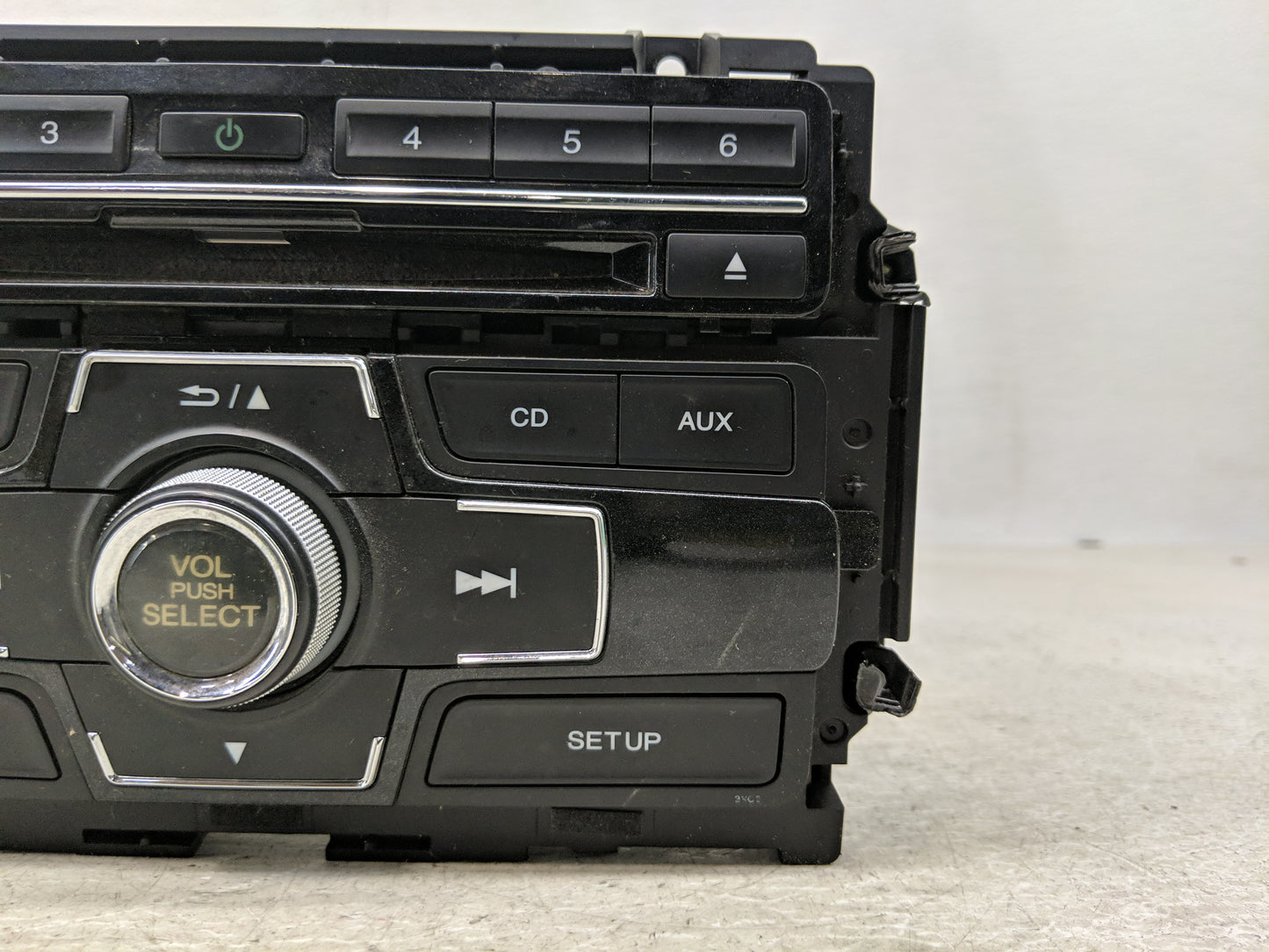2013-2015 Honda Civic Radio AM FM Cd Player Receiver Replacement P/N:39100-TR3-A314-M1 Fits Fits 2013 2014 2015 OEM Used Aut