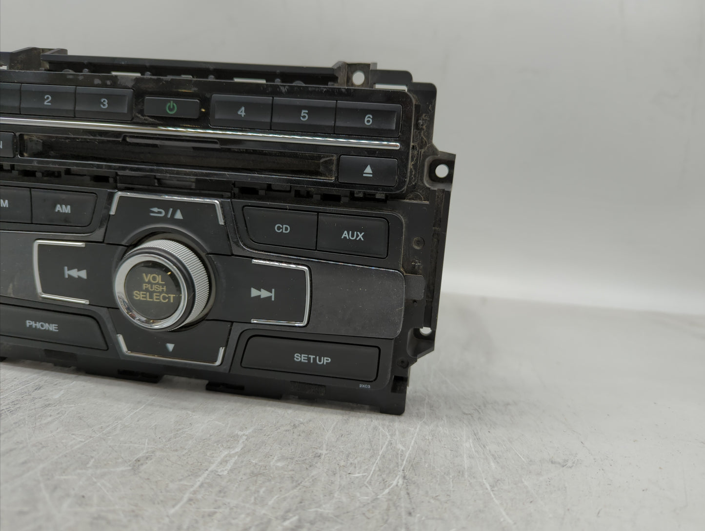 2013-2015 Honda Civic Am Fm Cd Player Radio Receiver - Oemusedautoparts1.com