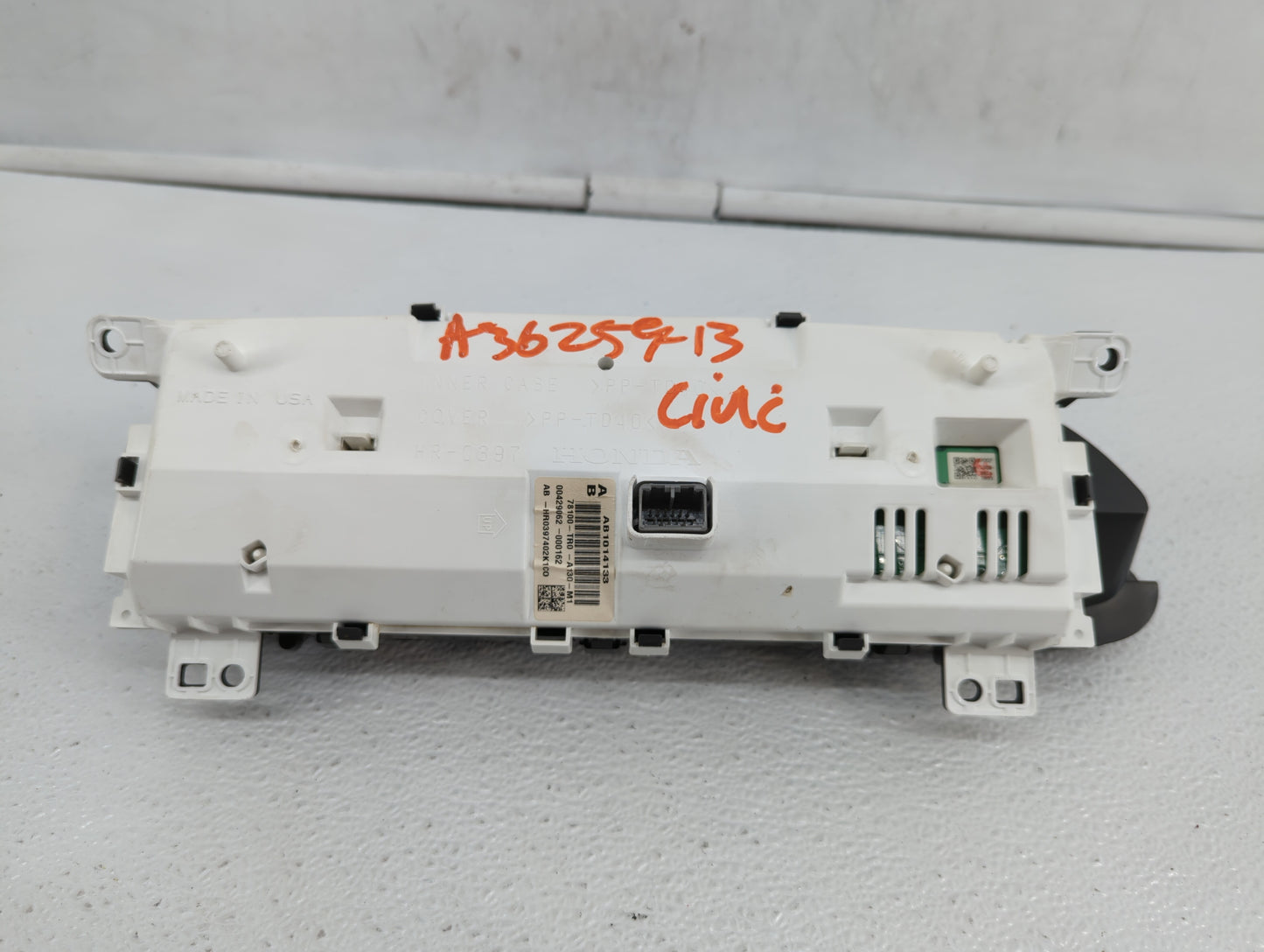 2012-2015 Honda Civic Instrument Cluster Speedometer Gauges P/N:78100-TR0-A110-M1 78100-TR0-A130-M1 Fits Fits 2012 2013 2014