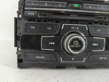 2013-2015 Honda Civic Radio AM FM Cd Player Receiver Replacement P/N:39100-TR3-A314-M1 Fits Fits 2013 2014 2015 OEM Used Auto Parts