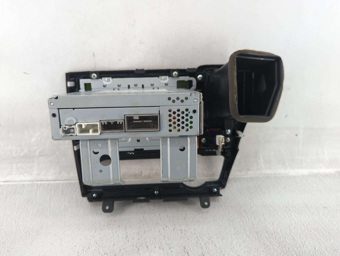 2013-2015 Honda Civic Am Fm Cd Player Radio Receiver - Oemusedautoparts1.com