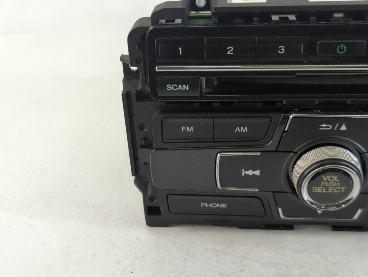 2013-2015 Honda Civic Am Fm Cd Player Radio Receiver 744748 - Oemusedautoparts1.com