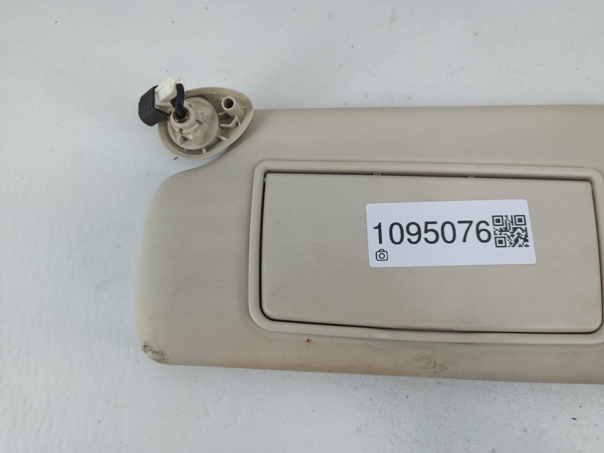 2012-2014 Honda Cr-V Sun Visor Shade Replacement Driver Left Mirror Fits Fits 2012 2013 2014 OEM Used Auto Parts - Oemusedau