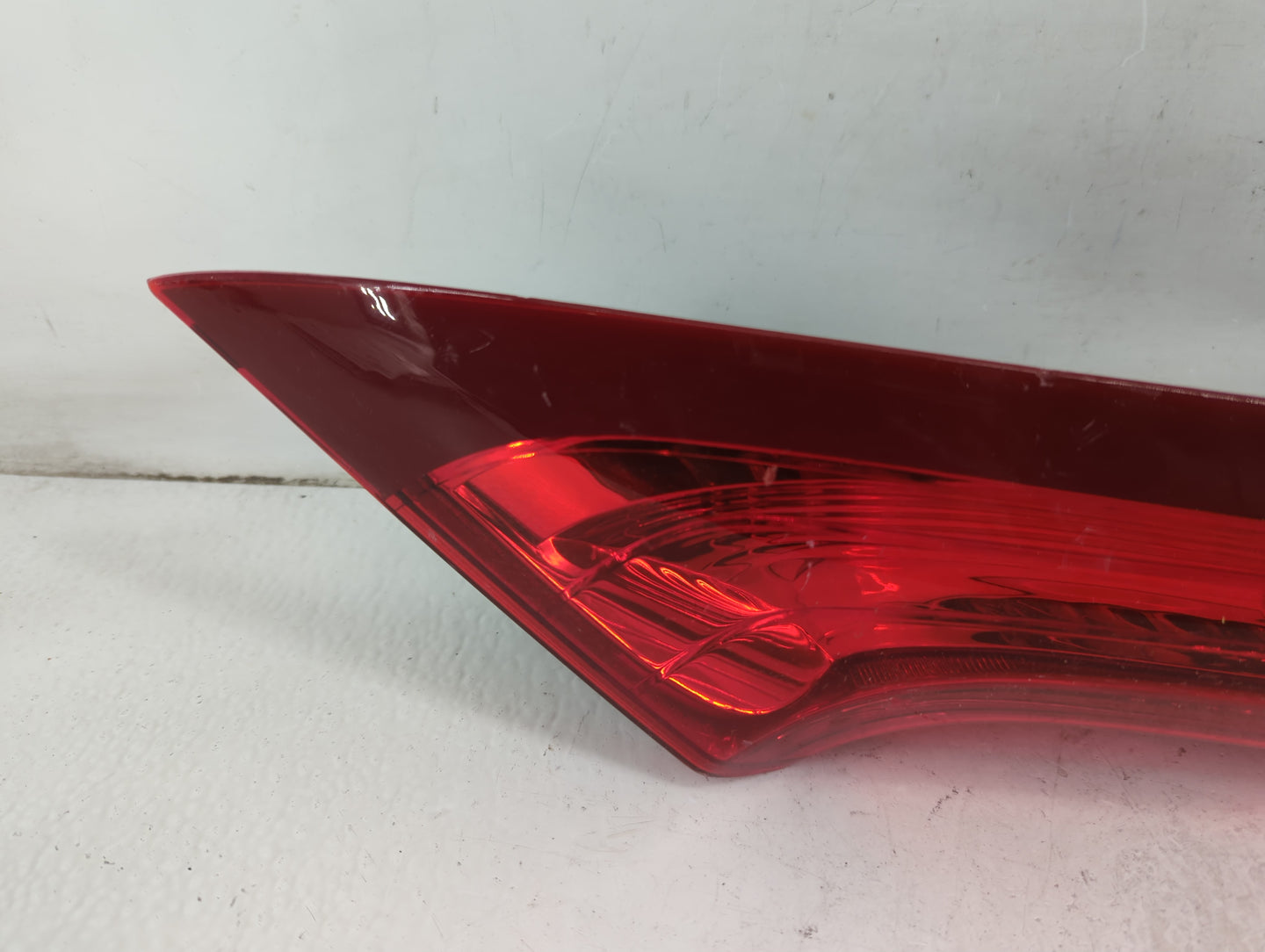 2012-2014 Honda Cr-V Tail Light Assembly Driver Left OEM Fits Fits 2012 2013 2014 OEM Used Auto Parts - Oemusedautoparts1.co
