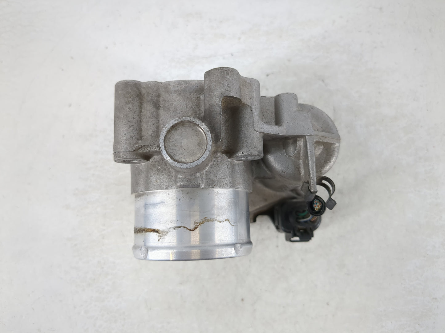 2010-2014 Honda Cr-V Throttle Body P/N:7S7G-9F991-CA Fits Fits 2010 2011 2012 2013 2014 2015 OEM Used Auto Parts - Oemusedau