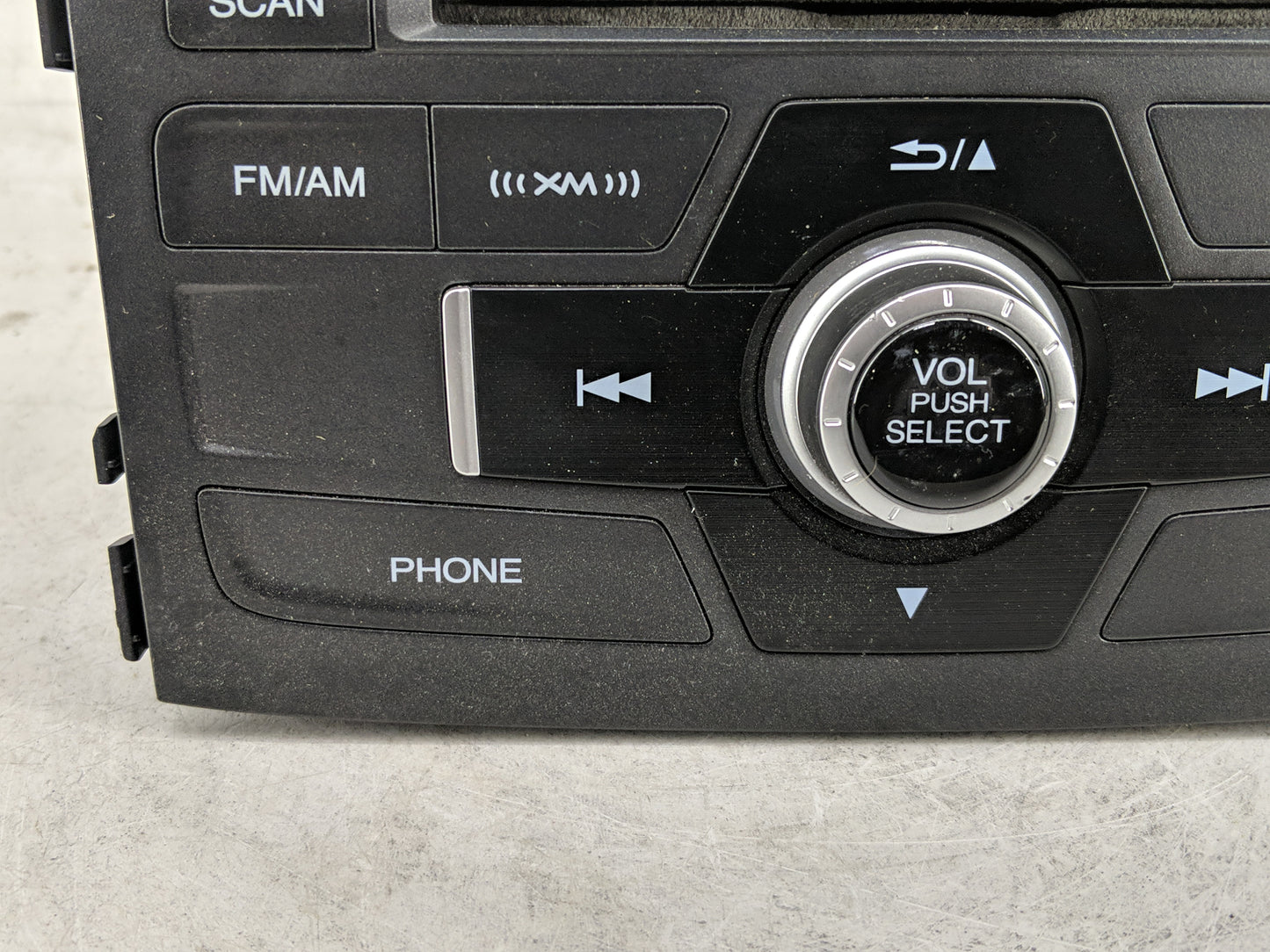 2012-2014 Honda Cr-V Radio AM FM Cd Player Receiver Replacement P/N:39100-T0A-A213-M1 Fits Fits 2012 2013 2014 OEM Used Auto