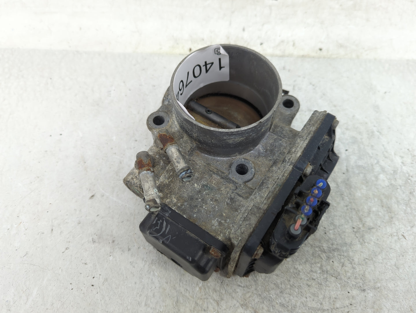 2010-2013 Honda Cr-V Throttle Body P/N:GMD7E Fits Fits 2010 2011 2012 2013 2014 OEM Used Auto Parts - Oemusedautoparts1.com