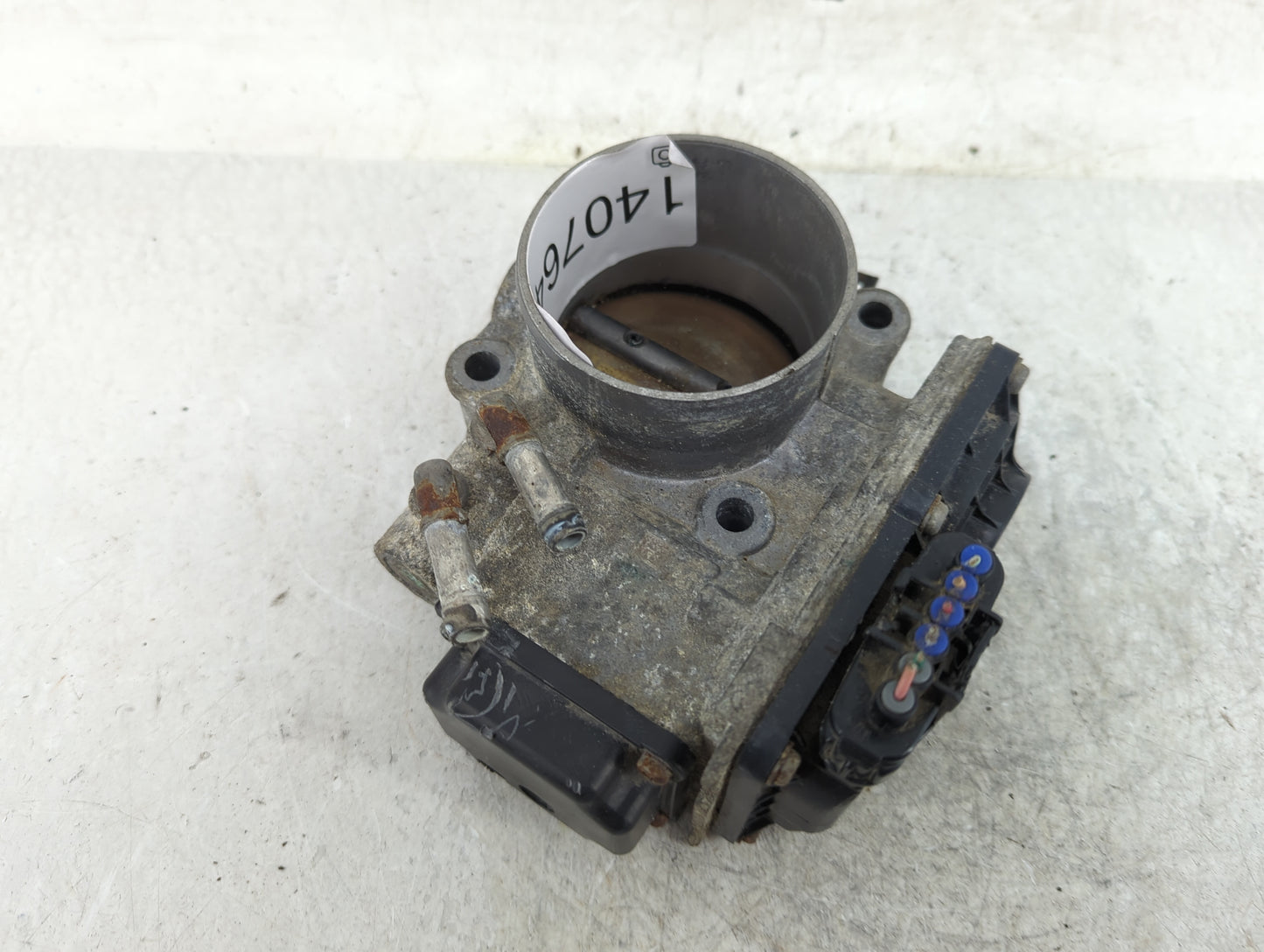 2010-2013 Honda Cr-V Throttle Body P/N:GMD7E Fits Fits 2010 2011 2012 2013 2014 OEM Used Auto Parts - Oemusedautoparts1.com