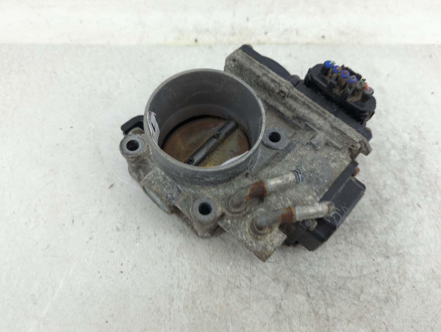 2010-2013 Honda Cr-V Throttle Body P/N:GMD7E Fits Fits 2010 2011 2012 2013 2014 OEM Used Auto Parts - Oemusedautoparts1.com