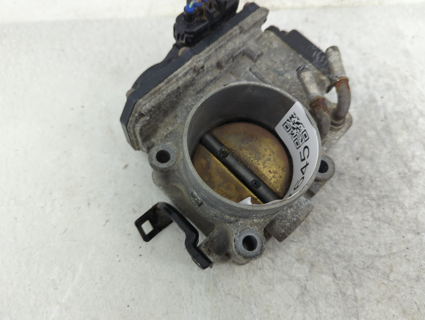 2010-2013 Honda Cr-V Throttle Body P/N:GMD7E Fits Fits 2010 2011 2012 2013 2014 OEM Used Auto Parts - Oemusedautoparts1.com