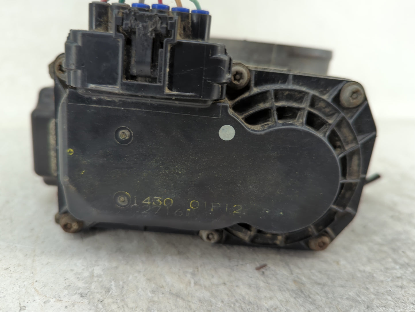 2010-2013 Honda Cr-V Throttle Body P/N:GMD7E Fits Fits 2010 2011 2012 2013 2014 OEM Used Auto Parts - Oemusedautoparts1.com