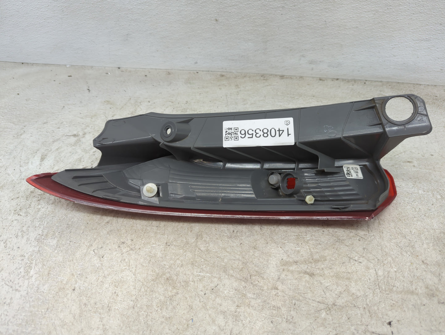 2012-2014 Honda Cr-V Tail Light Assembly Passenger Right OEM Fits Fits 2012 2013 2014 OEM Used Auto Parts - Oemusedautoparts