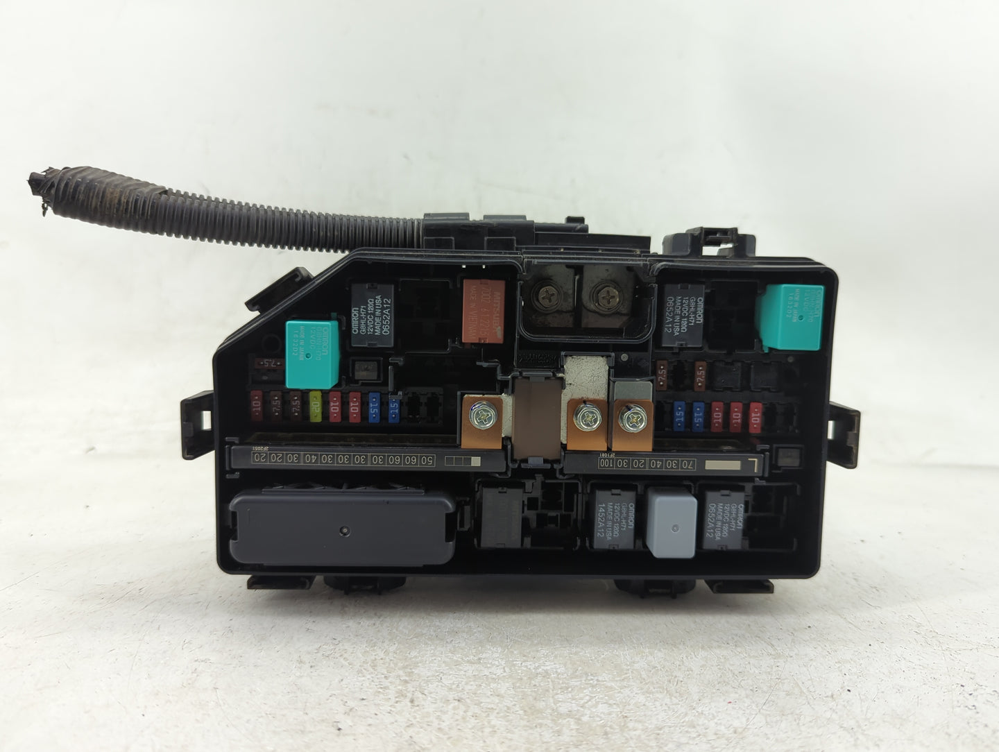 2012-2014 Honda Cr-V Fusebox Fuse Box Panel Relay Module P/N:T0A A011 A0 Fits Fits 2012 2013 2014 OEM Used Auto Parts - Oemu