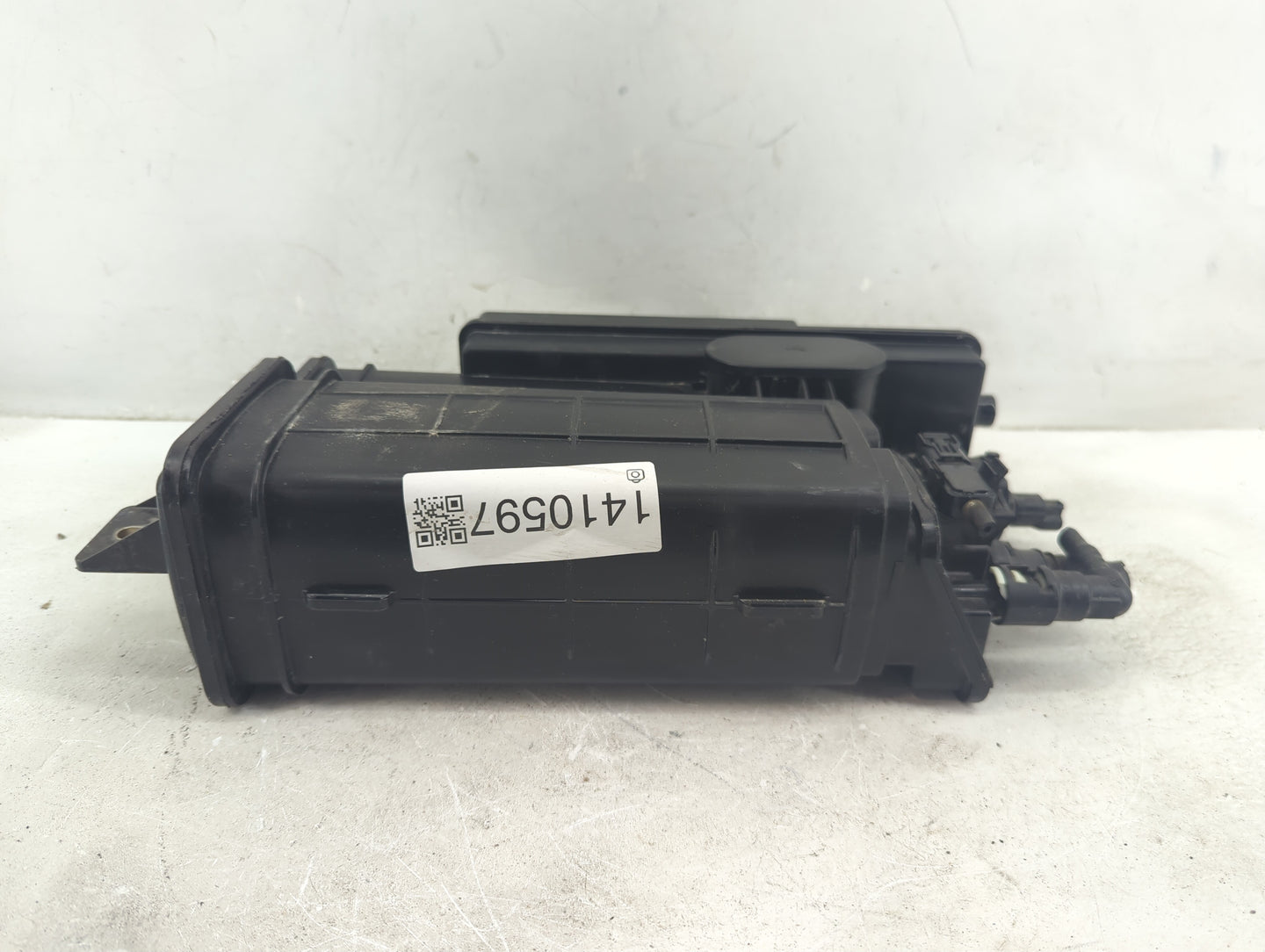 2013 Honda Cr-v Fuel Vapor Charcoal Canister - Oemusedautoparts1.com