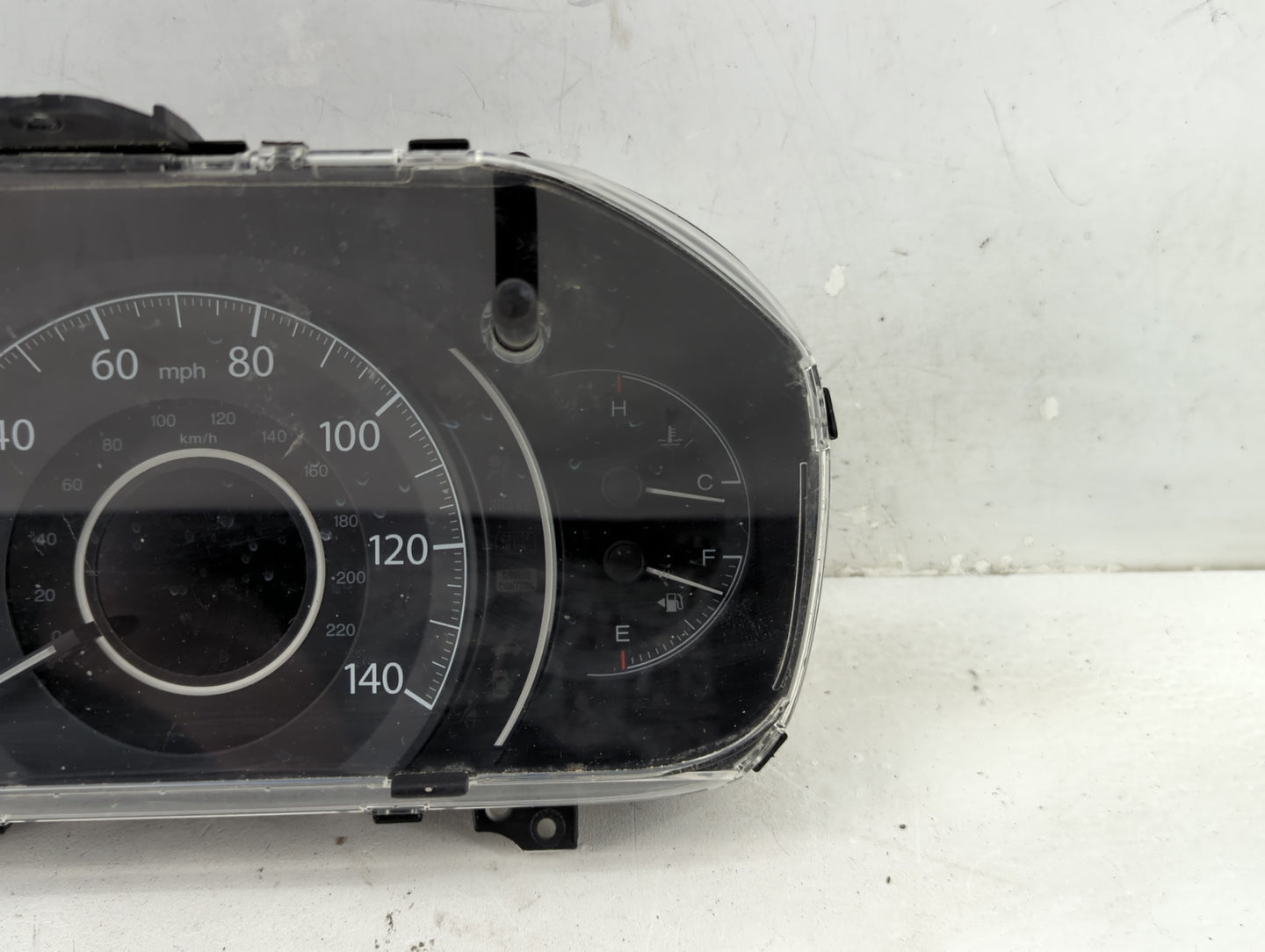 2012-2013 Honda Cr-V Instrument Cluster Speedometer Gauges P/N:78100-T0A-A312-M1 Fits Fits 2012 2013 OEM Used Auto Parts - O