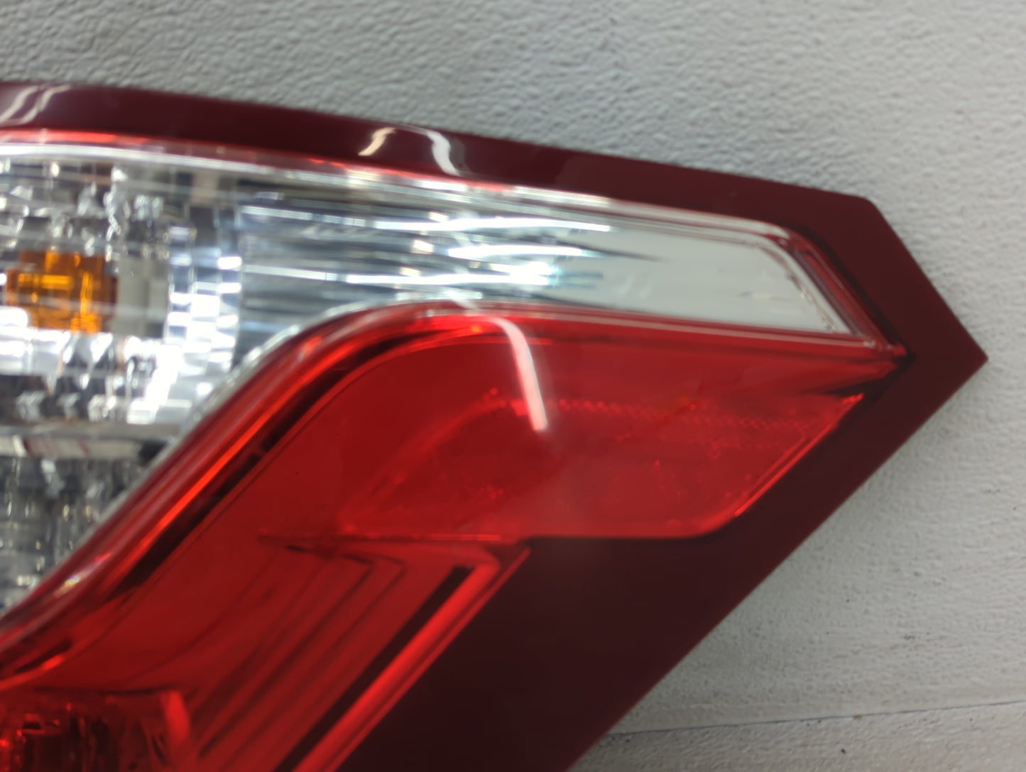 2012-2014 Honda Cr-V Tail Light Assembly Driver Left OEM Fits Fits 2012 2013 2014 OEM Used Auto Parts - Oemusedautoparts1.co