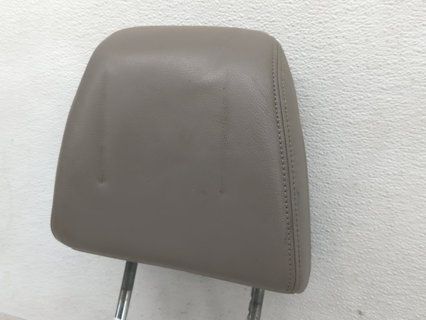 2012-2014 Honda Cr-V Headrest Head Rest Front Driver Passenger Seat Fits Fits 2012 2013 2014 OEM Used Auto Parts - Oemusedau