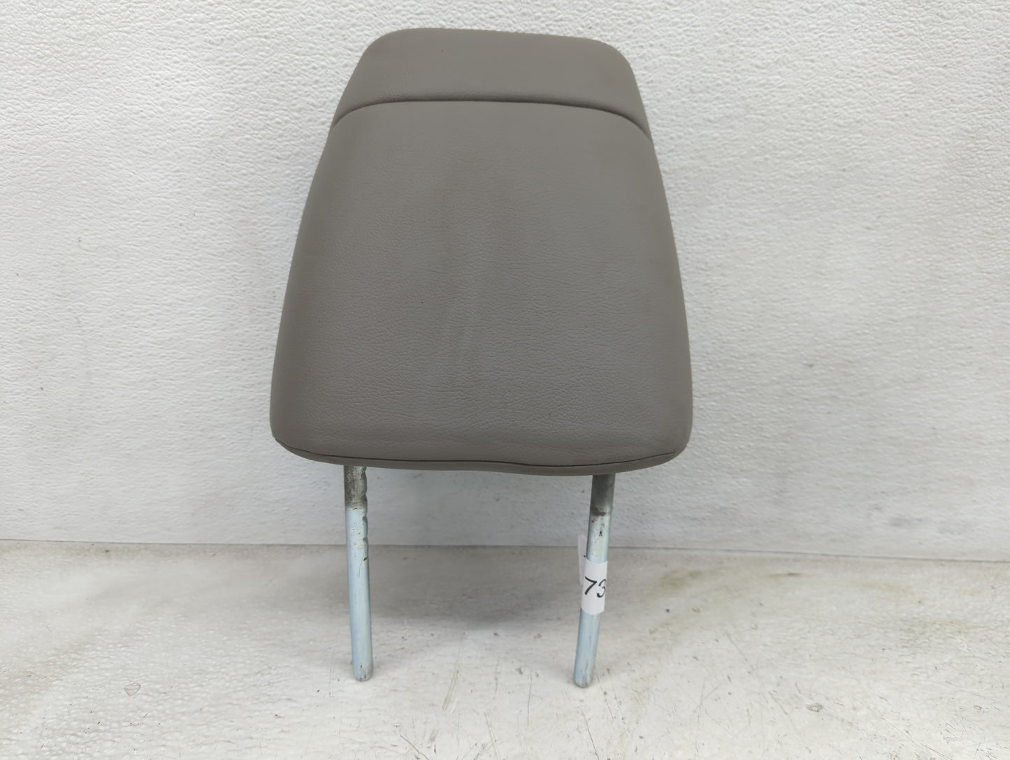 2012-2014 Honda Cr-V Headrest Head Rest Front Driver Passenger Seat Fits Fits 2012 2013 2014 OEM Used Auto Parts - Oemusedau