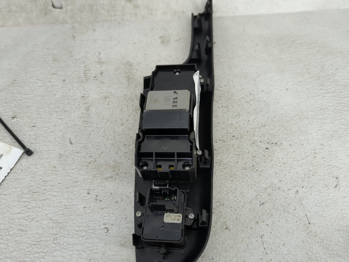 2012-2013 Honda Cr-V Master Power Window Switch Replacement Driver Side Left P/N:83591-T0A-A010 Fits Fits 2012 2013 OEM Used