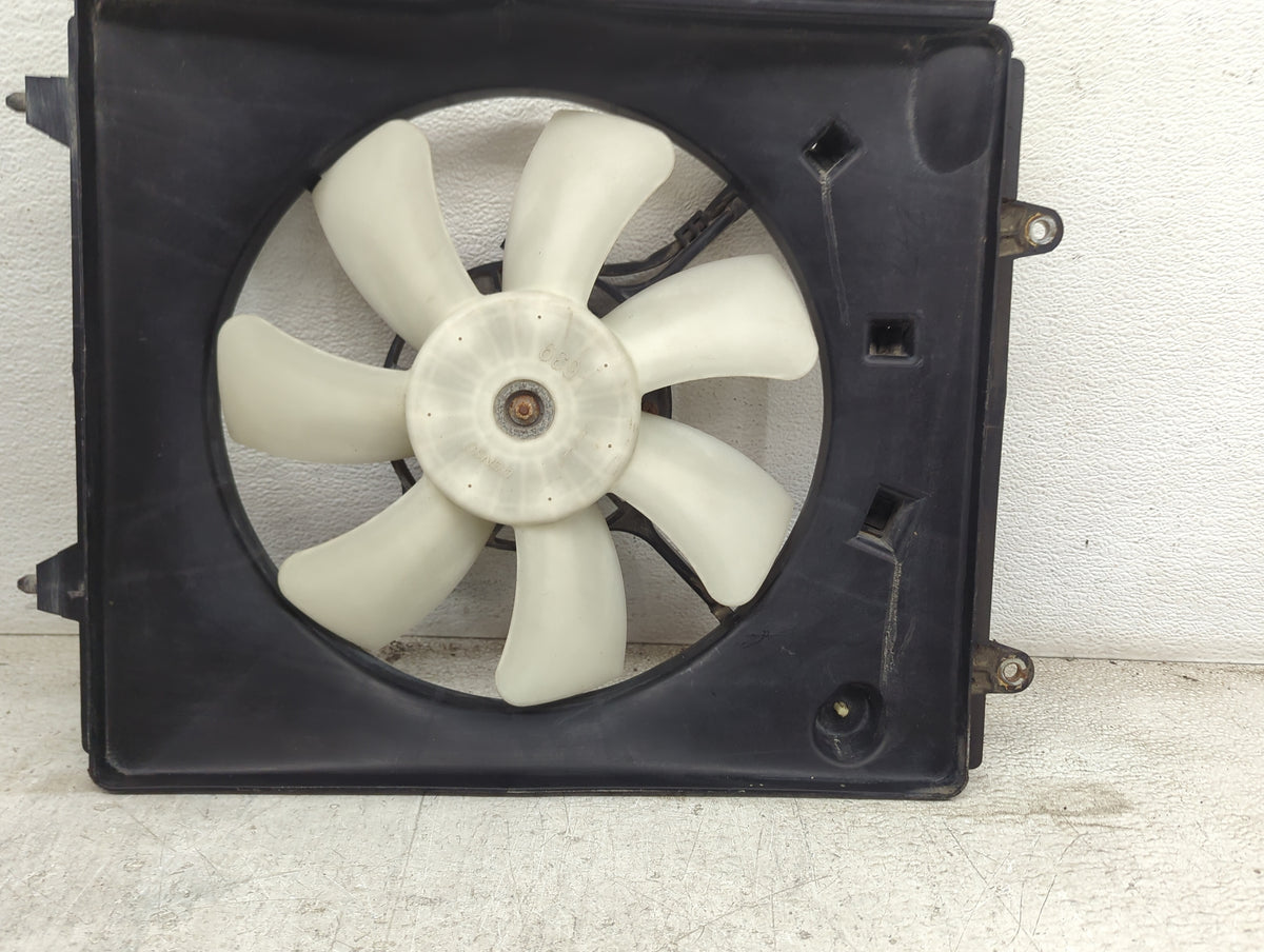 2012-2014 Honda Cr-V Electric Radiator Cooling Fan Motor Assembly Fits Fits 2012 2013 2014 OEM Used Auto Parts - Oemusedauto