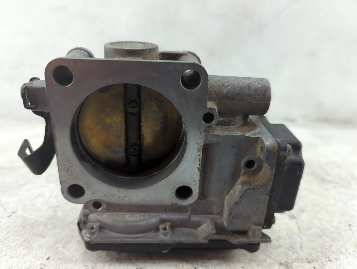 2013 Honda Cr-V Throttle Body P/N:GMA1430 05Q09 Fits OEM Used Auto Parts - Oemusedautoparts1.com