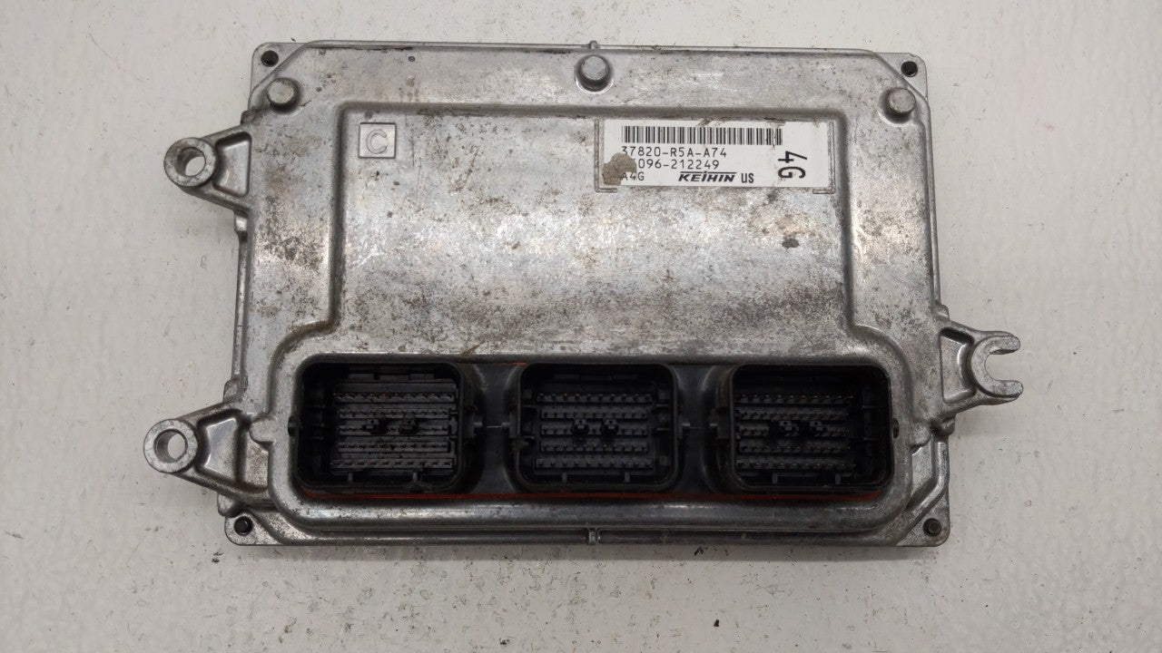 2012-2014 Honda Cr-V PCM Engine Control Computer ECU ECM PCU OEM P/N:37820-R5A-A75 37820-R5A-A74 Fits Fits 2012 2013 2014 OE