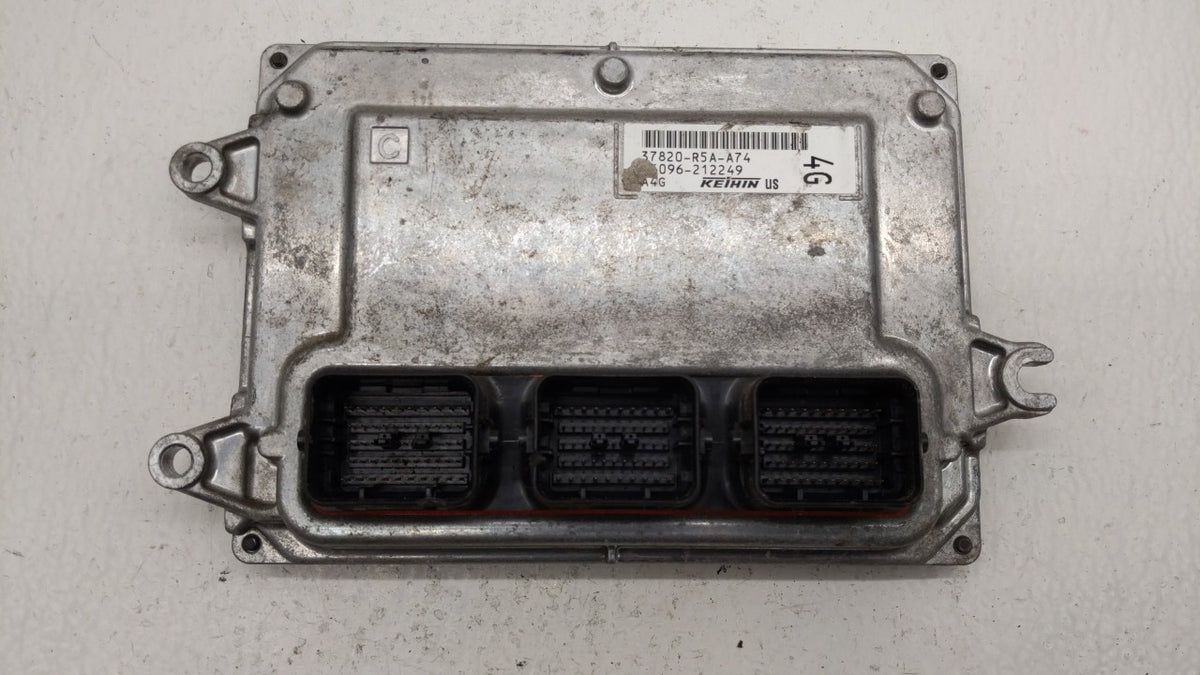 2012-2014 Honda Cr-V PCM Engine Control Computer ECU ECM PCU OEM P/N:37820-R5A-A75 37820-R5A-A74 Fits 2012 2013 2014 OEM Use