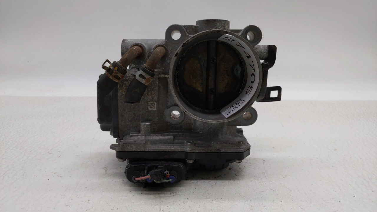 2010-2013 Honda Cr-V Throttle Body P/N:GMD7E GME1A Fits Fits 2010 2011 2012 2013 2014 OEM Used Auto Parts - Oemusedautoparts