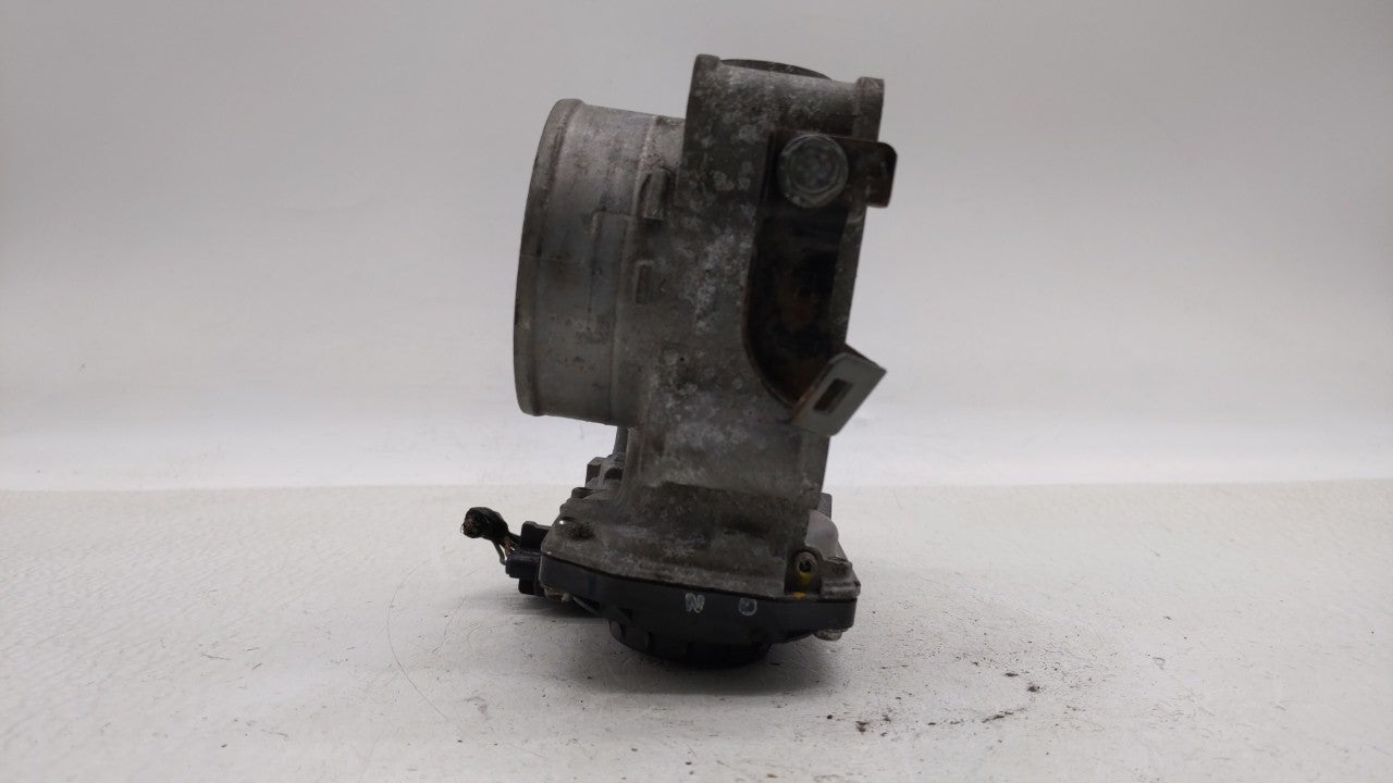 2010-2013 Honda Cr-V Throttle Body P/N:GMD7E GME1A Fits Fits 2010 2011 2012 2013 2014 OEM Used Auto Parts - Oemusedautoparts